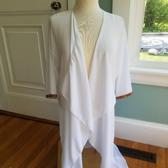 LuLaRoe Other - NWT White Lularoe Shirley Kimono Size M
